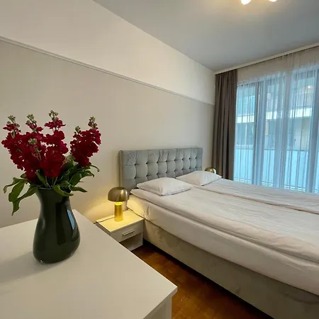 Golden Queen Apartments Old Town Krakow Exterior photo