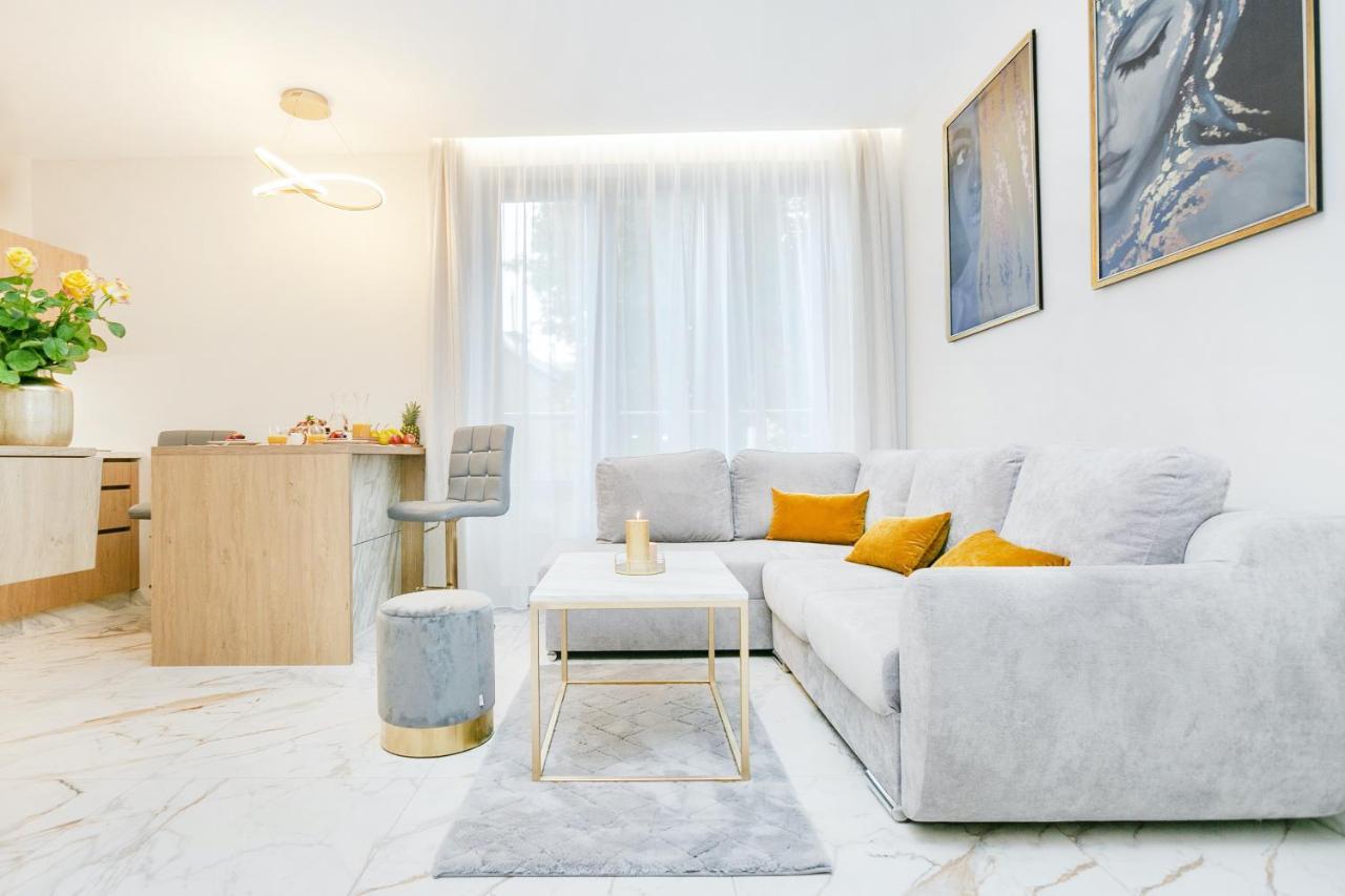 Apartment Golden Queen Old Town