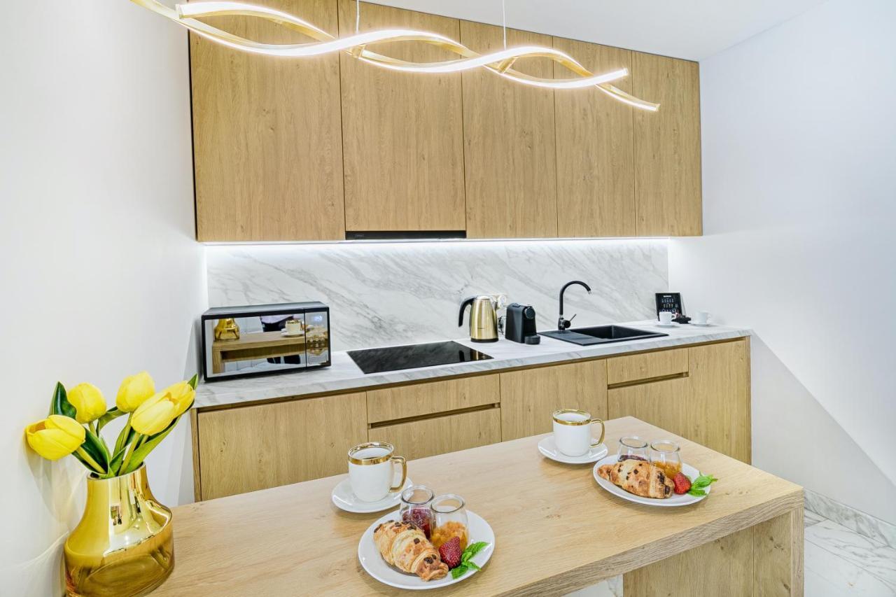 Golden Queen Old Town Apartment